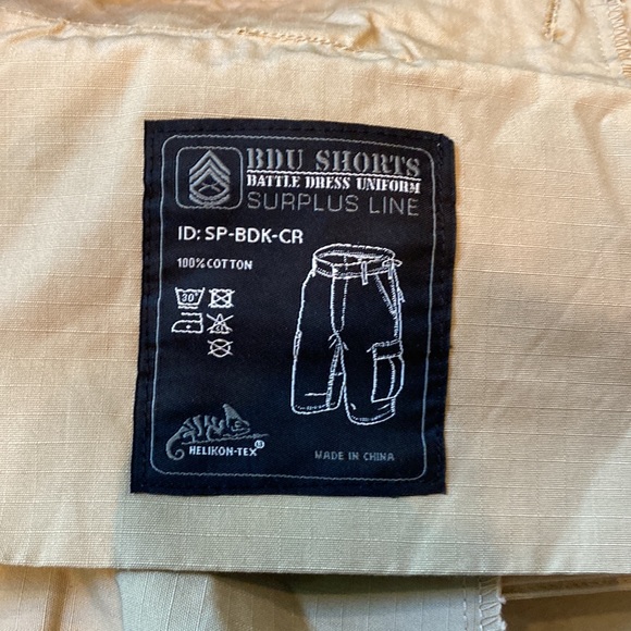 Helikon-TEX BDU Rip-Stop Cargo Shorts. New and Unworn Condition. - Picture 4 of 5